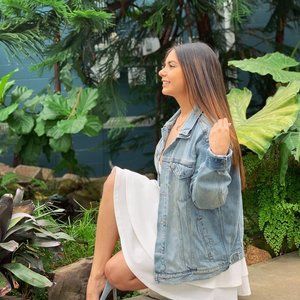 Meet your Posher, Monica